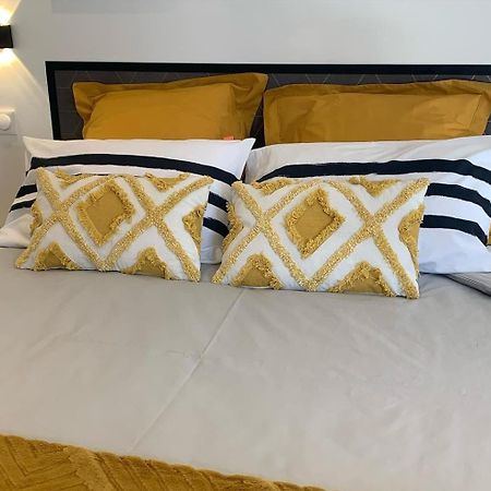 La Glycine B&B Sainte-Colombe  외부 사진